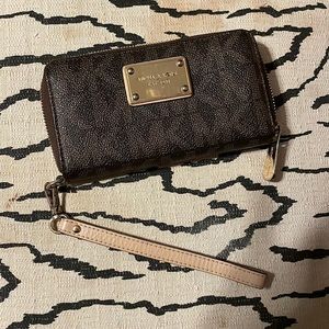 Brown Michael Kors wristlet wallet